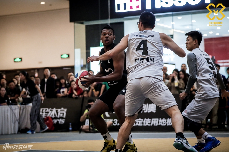 太原站决赛北大太理工巅峰对决