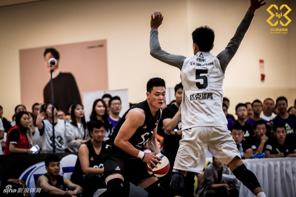 太原站决赛北大太理工巅峰对决