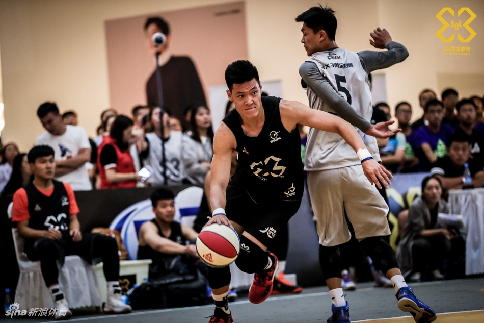 太原站决赛北大太理工巅峰对决