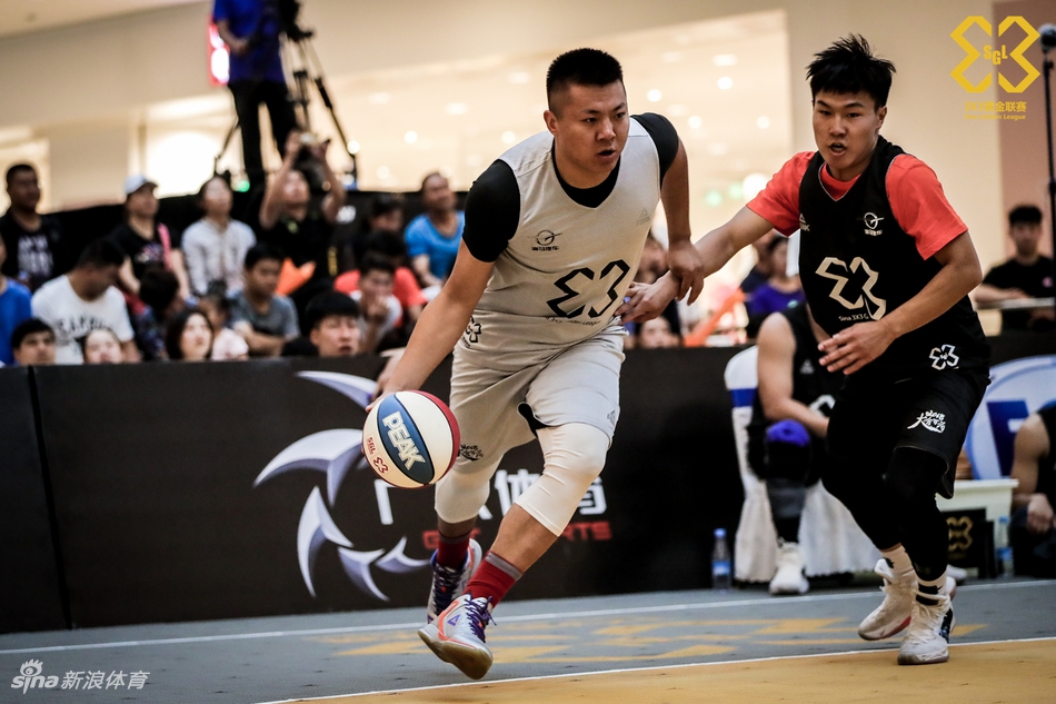 太原站决赛北大太理工巅峰对决