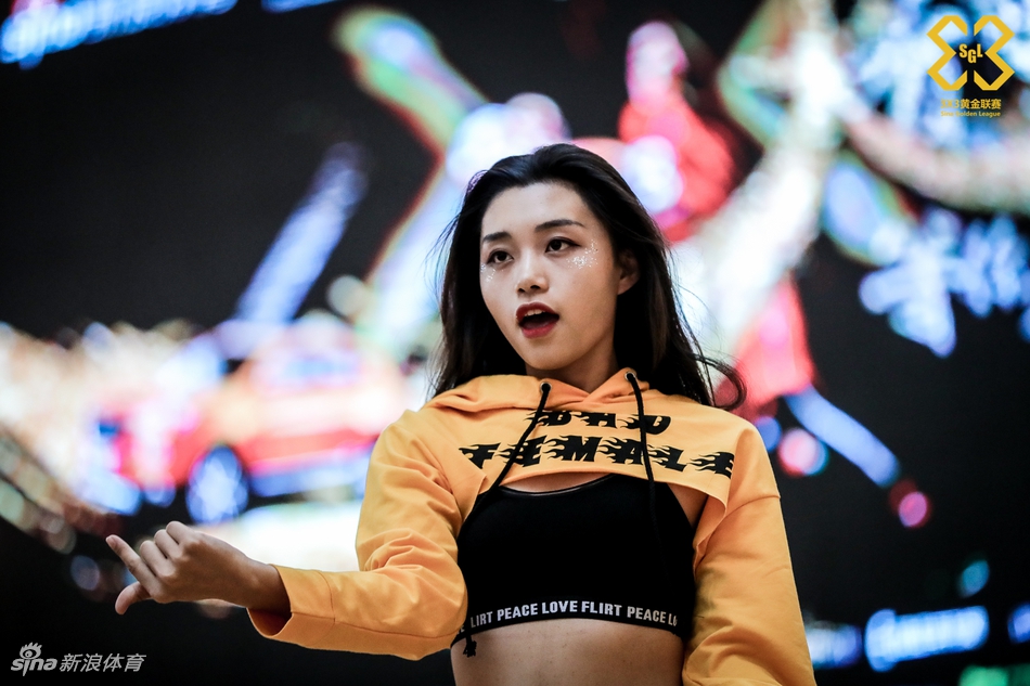 太原啦啦操宝贝神舞姿引爆全场