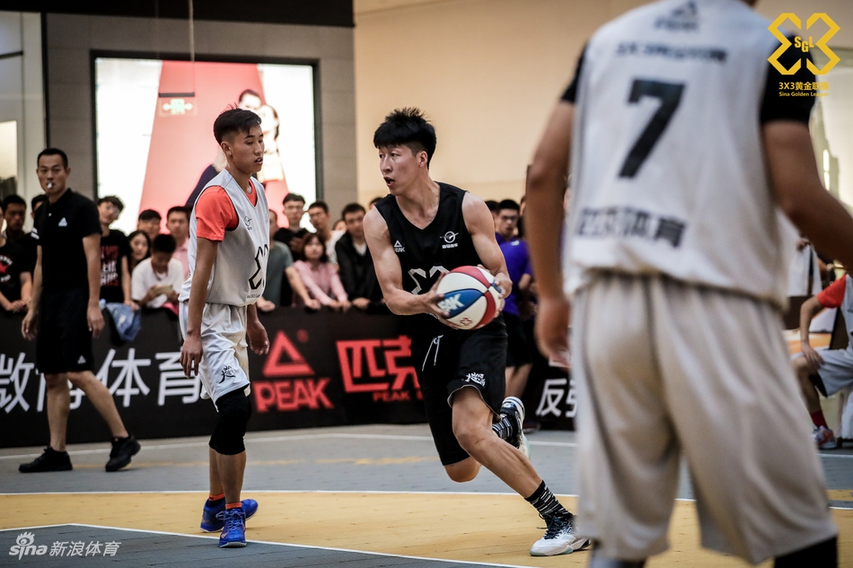 太原站决赛北大太理工巅峰对决