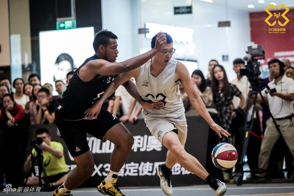 太原站决赛北大太理工巅峰对决