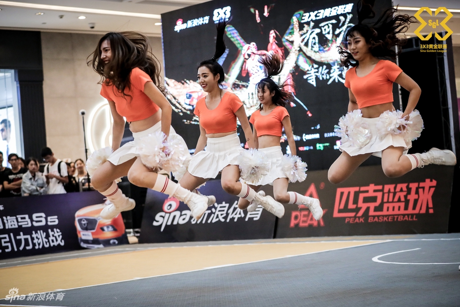 太原啦啦操宝贝神舞姿引爆全场