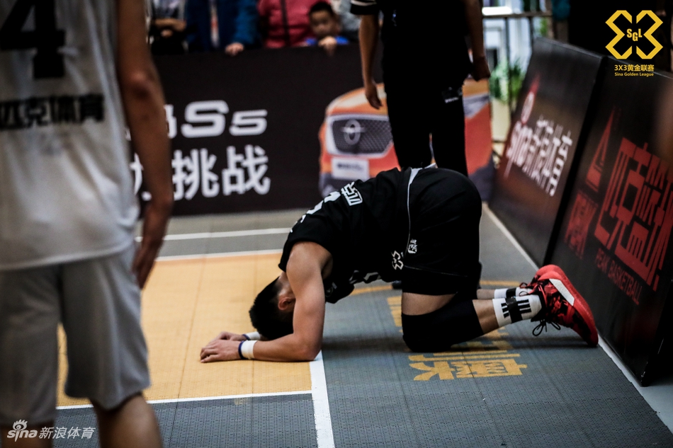 太原站决赛北大太理工巅峰对决