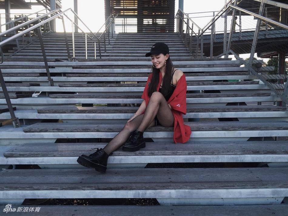 台湾篮球女神让人怦然心动!