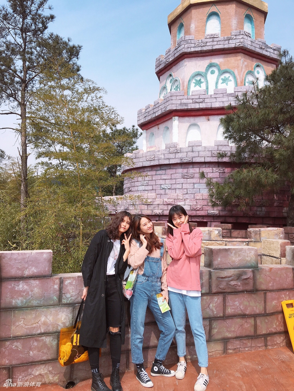 小仙女队球员李婷