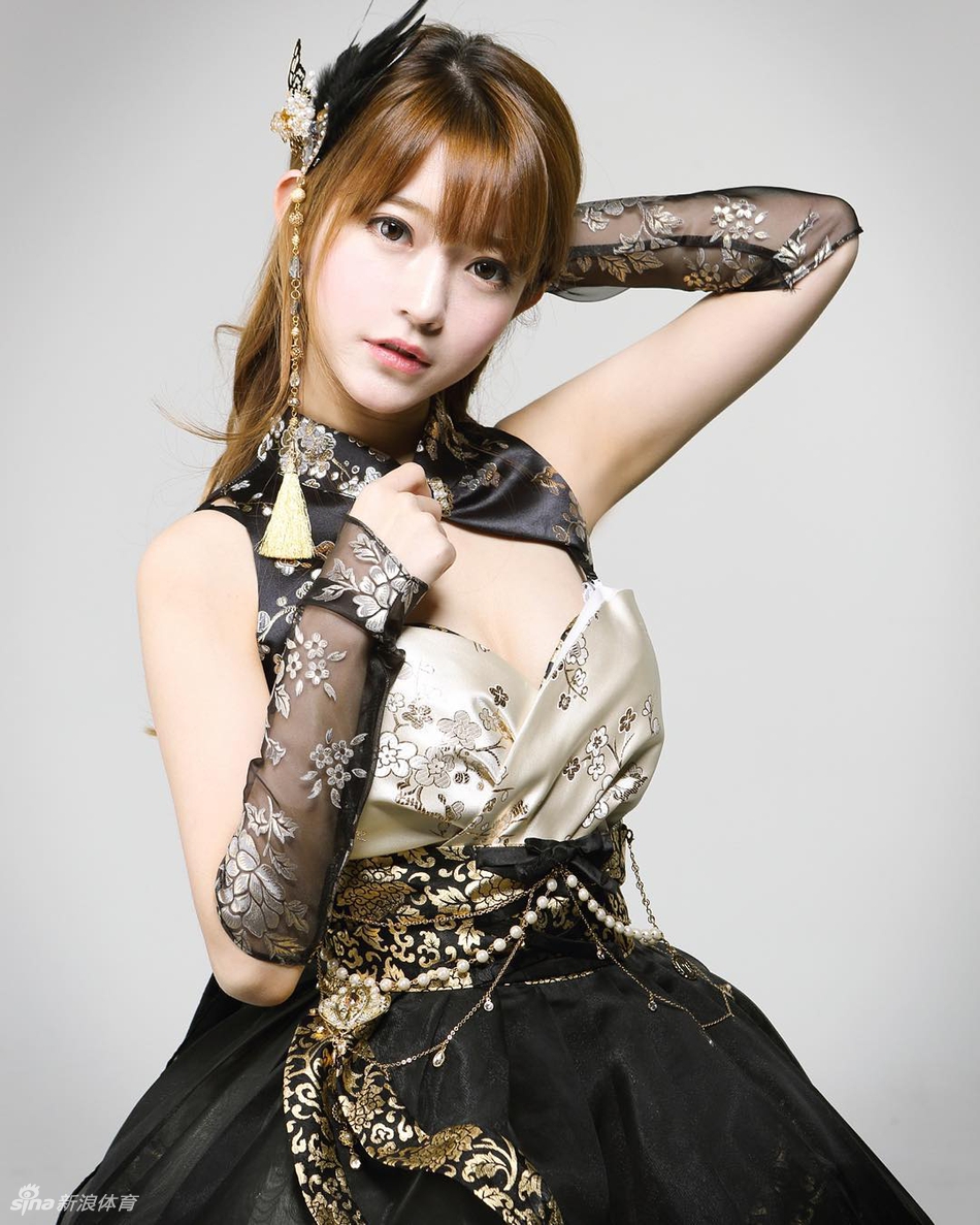 现实美少女!童颜无敌的篮球女孩