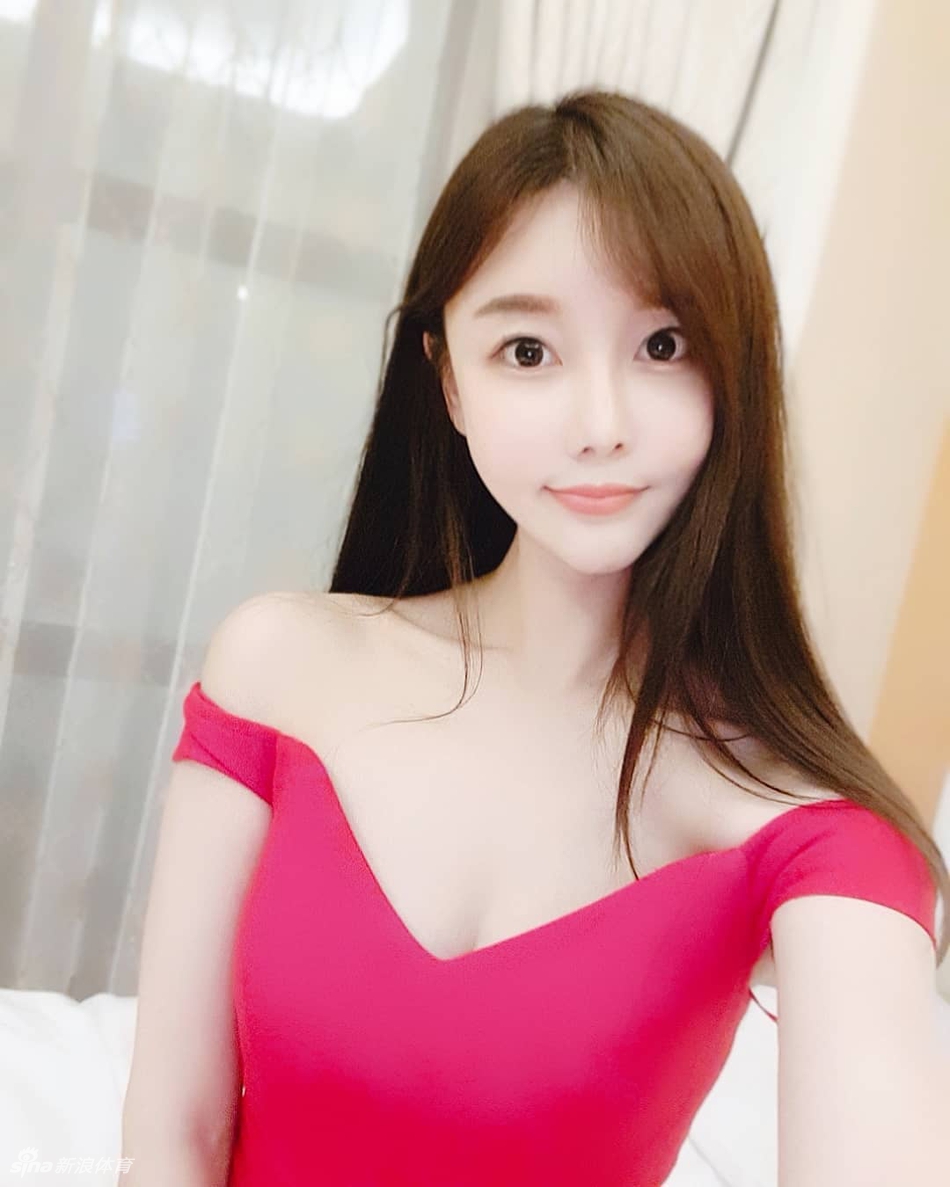 魔鬼身材!这位运动女孩魅力值满格