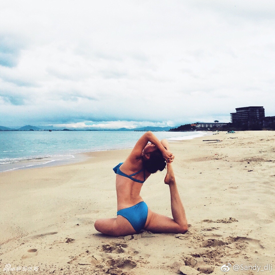 胸口带痣!这个健身女郎有点狠