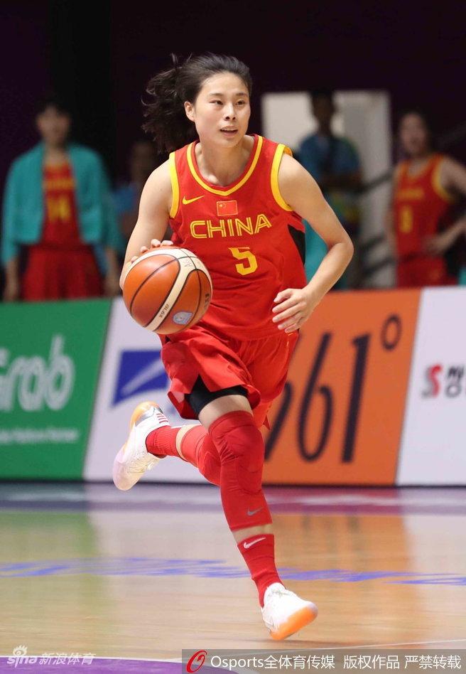 亚运会：中国女篮123-31中国香港