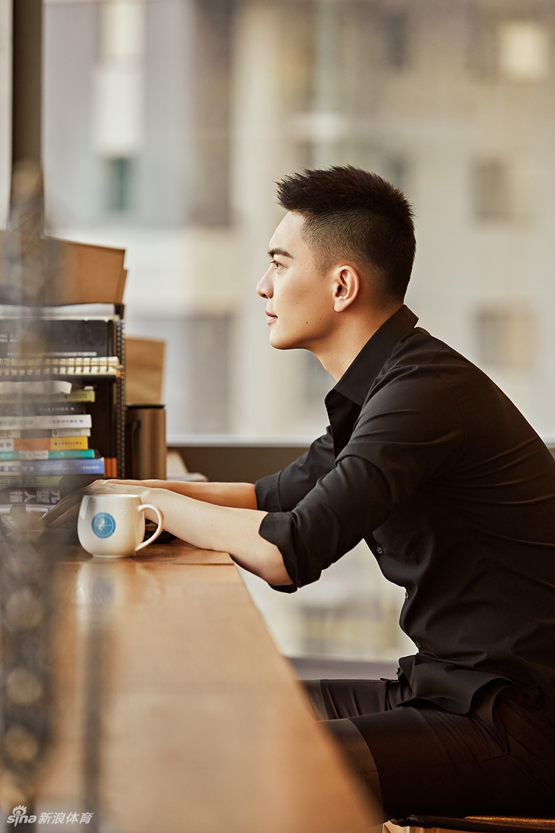 又帅又能打！黄金荣耀导师杨鸣