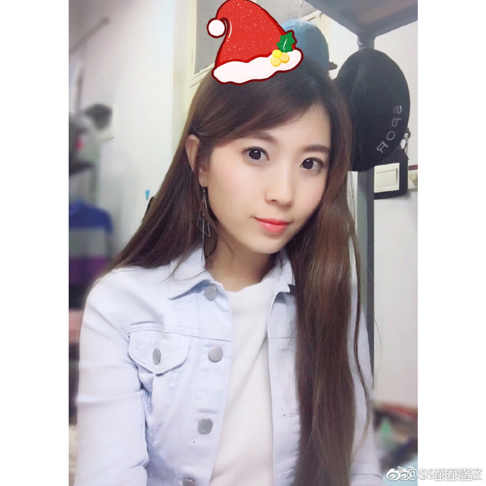 太可爱了!因灌篮高手爱上篮球的小萌妹