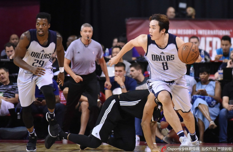 男篮四将的夏季联赛回忆 谁的数据最出彩?