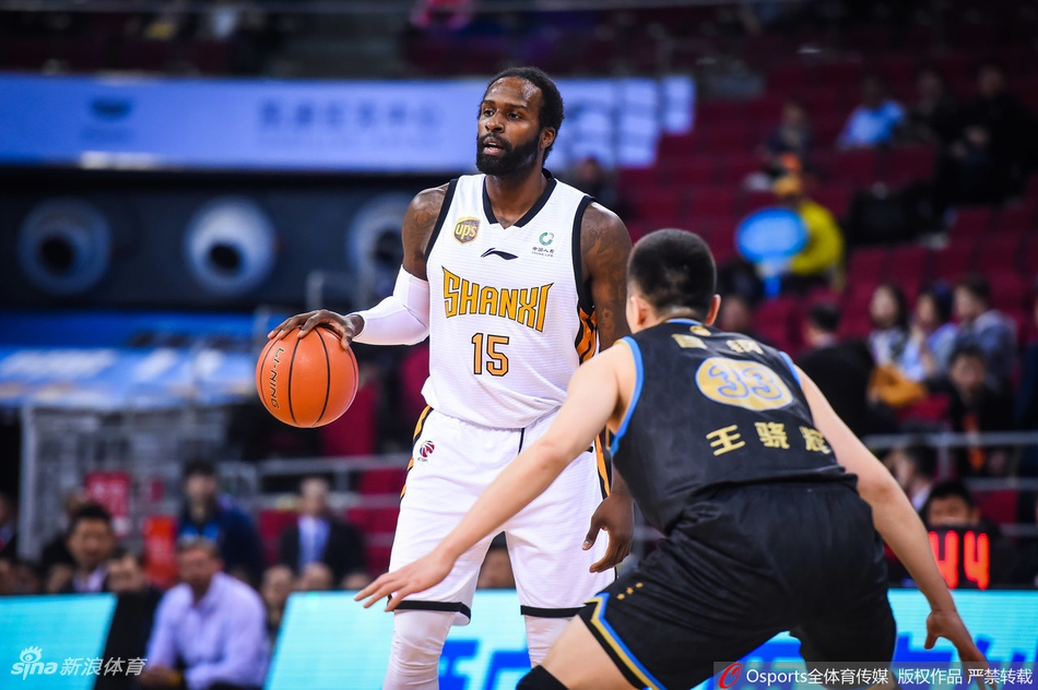 CBA第46轮:北京120-109山西