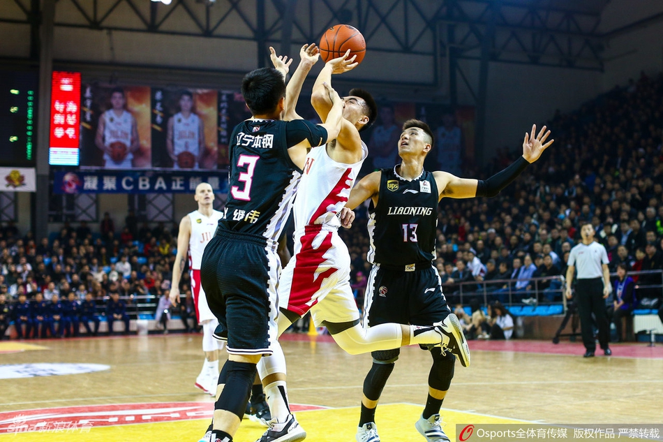 CBA第43轮:吉林120-113辽宁
