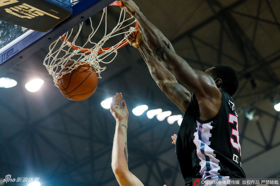 CBA第43轮:吉林120-113辽宁
