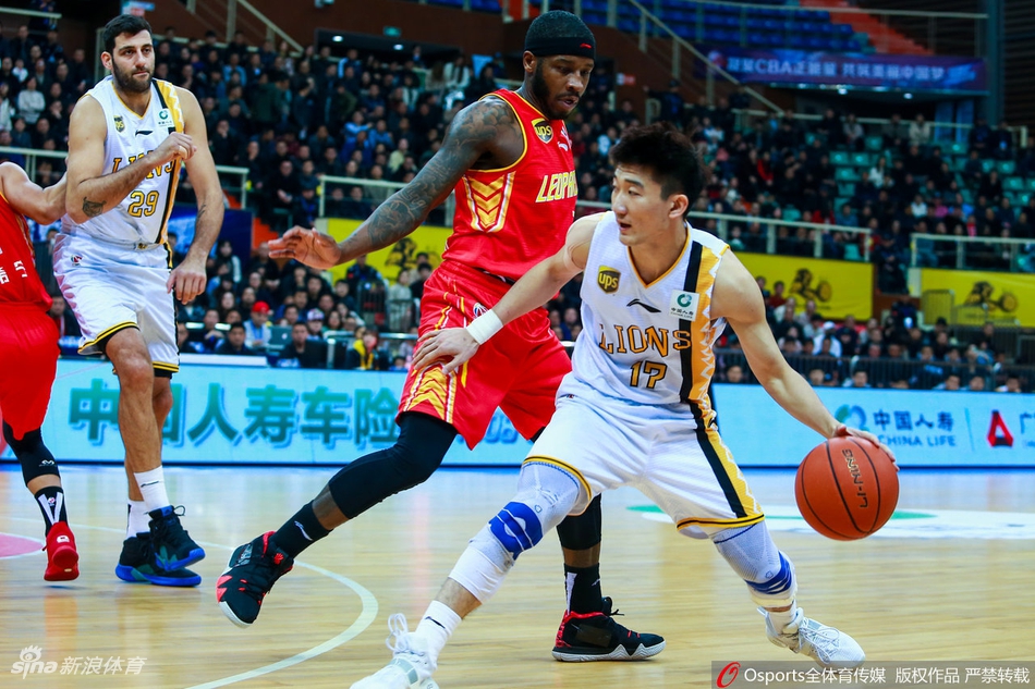 CBA第45轮：广厦VS深圳