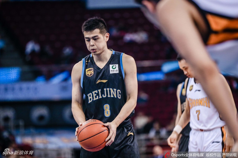 CBA第46轮:北京120-109山西