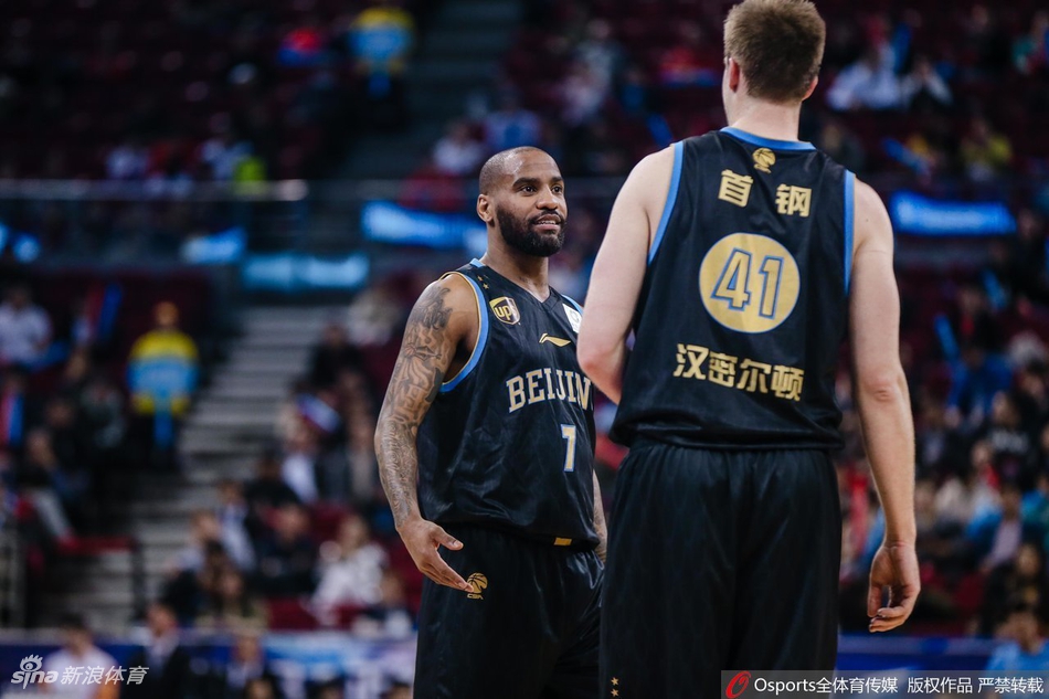 CBA第46轮:北京120-109山西