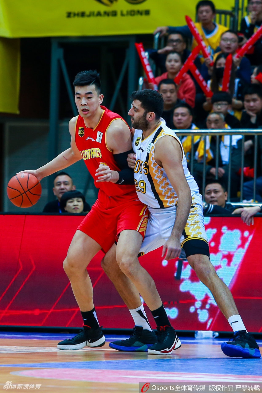 CBA第45轮：广厦VS深圳