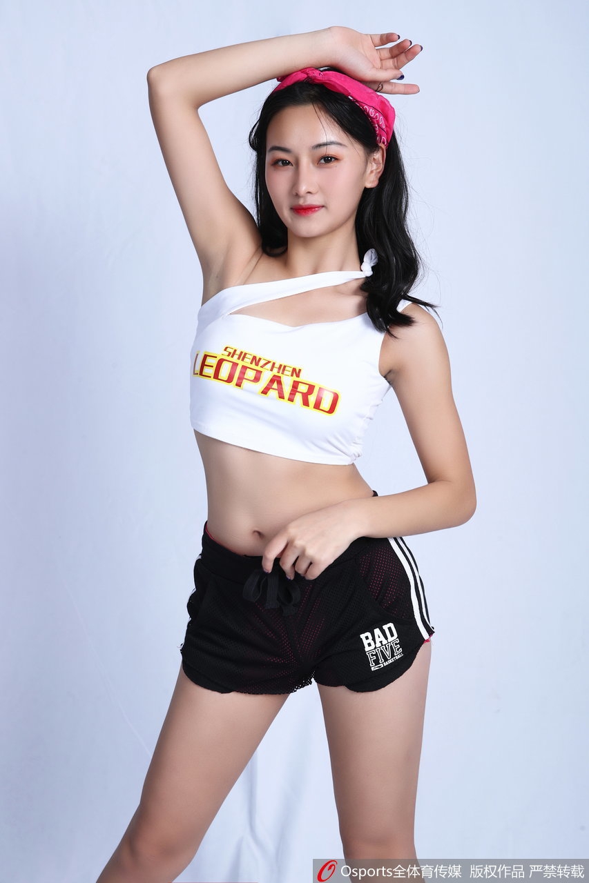 最美山城篮球宝贝！长腿才是正义