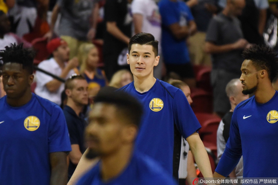 男篮四将的夏季联赛回忆 谁的数据最出彩?