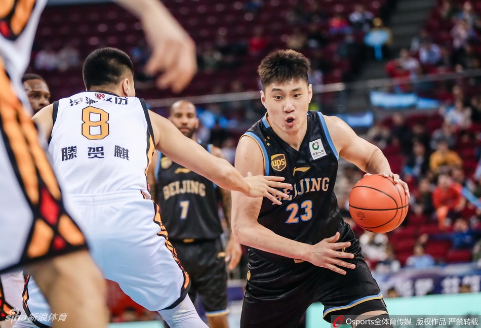 CBA第46轮:北京120-109山西
