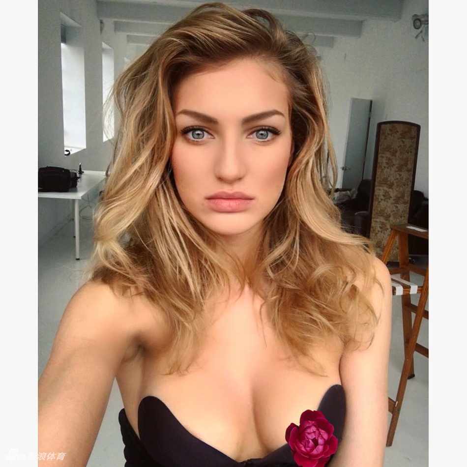 听说塞尔维亚的姑娘都长这样 还超喜欢篮球!