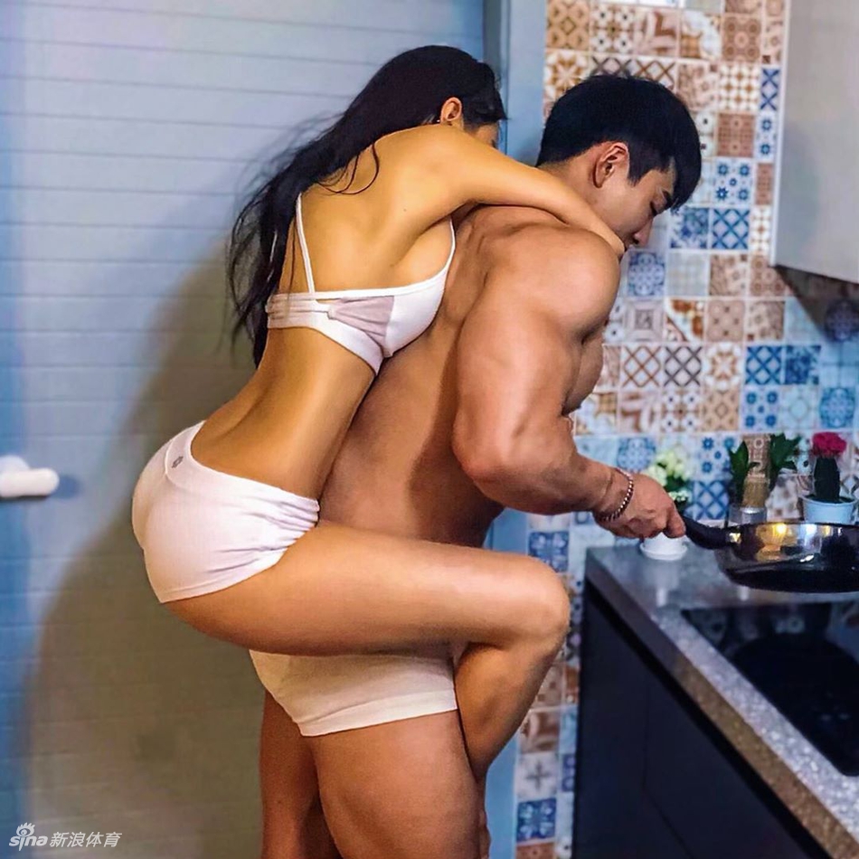 真正的健身女郎!她比你还强壮