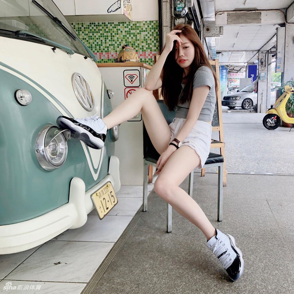 台湾最美篮球女孩!长腿引人瞩目