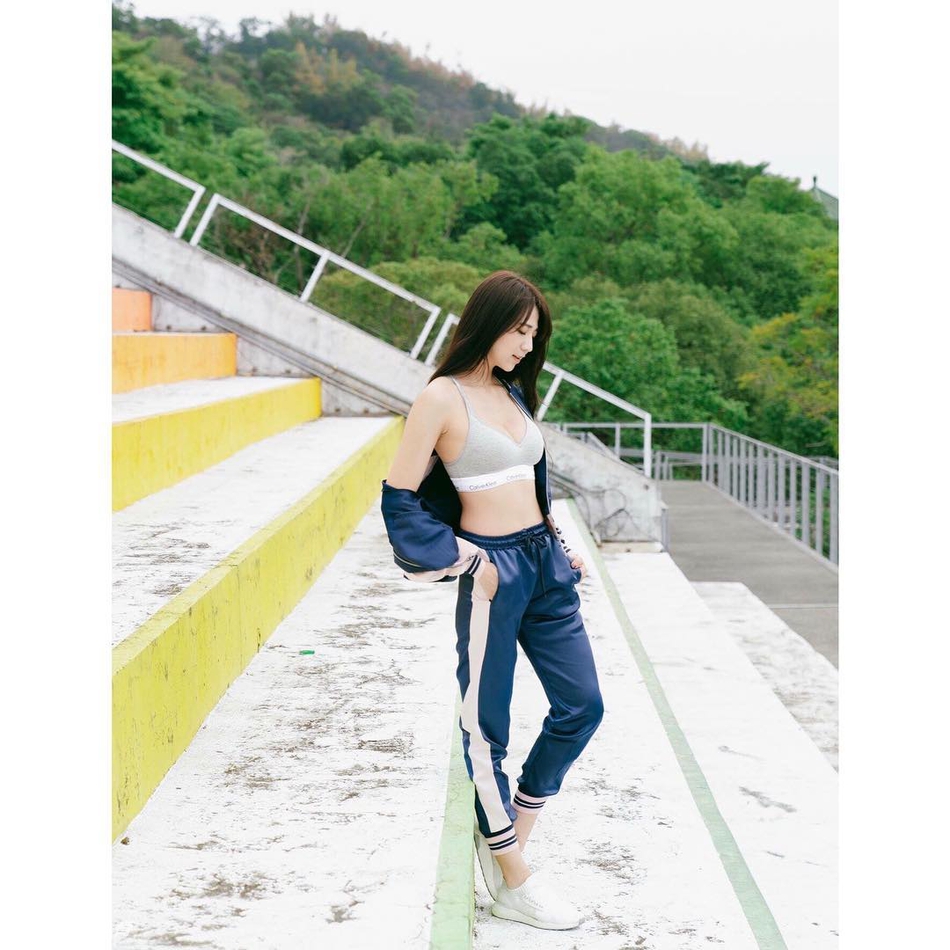 健身房回头率第一!肤白貌美的举铁少女