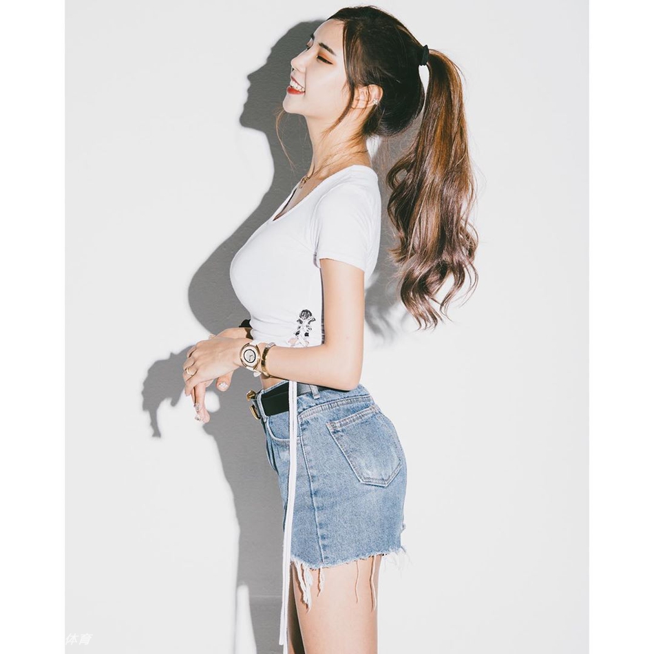 肥而不腻!运动范韩妹身材太有料