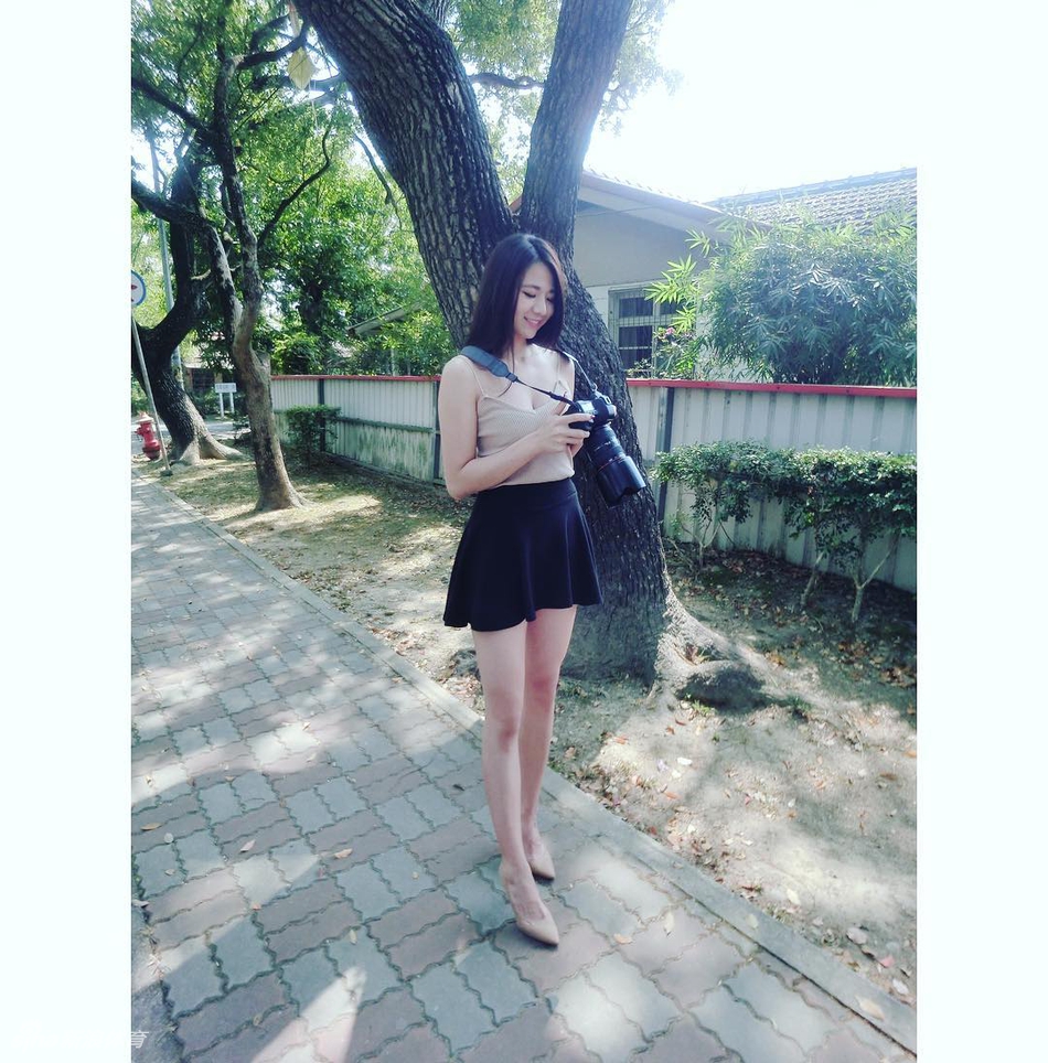 身材娇小丰满爱篮球的台妹！