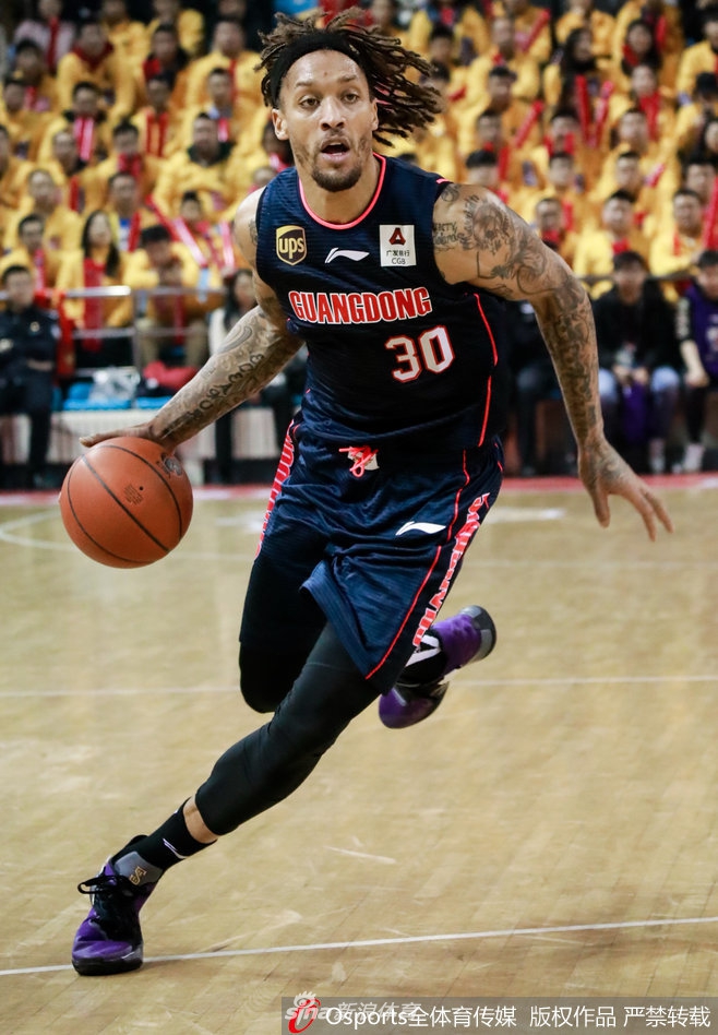 CBA第42轮：吉林111-132广东