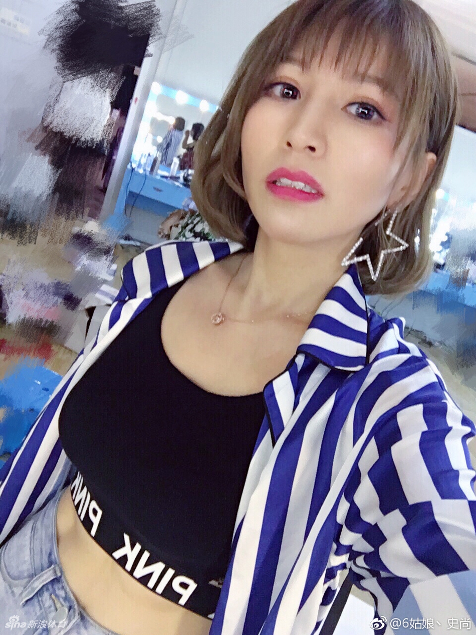 这才是晴子！超有活力的篮球女孩