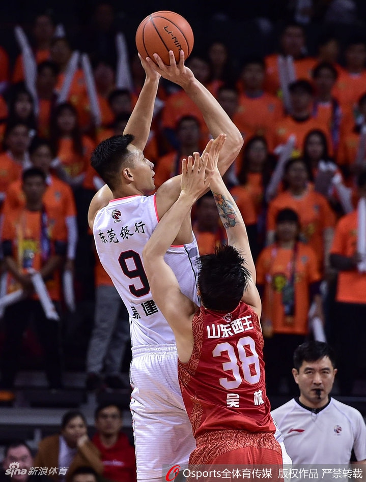 CBA第28轮：广东132-97山东