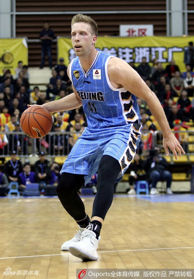 CBA第9轮:广厦91-95北京