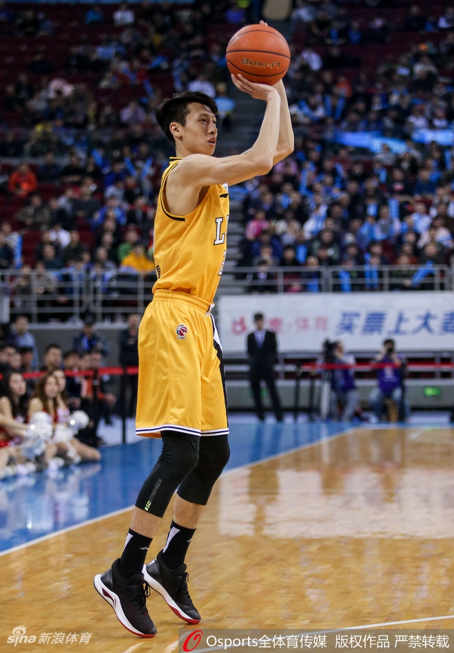 CBA第32轮:北京120-98广厦
