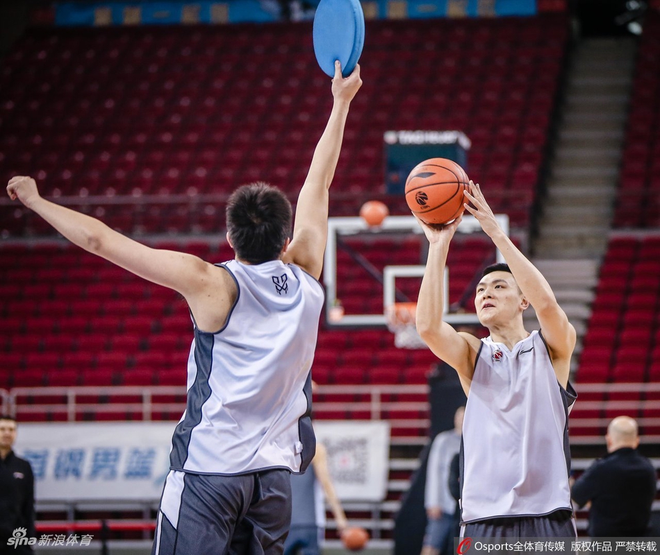 北京队备战1/4决赛第三场