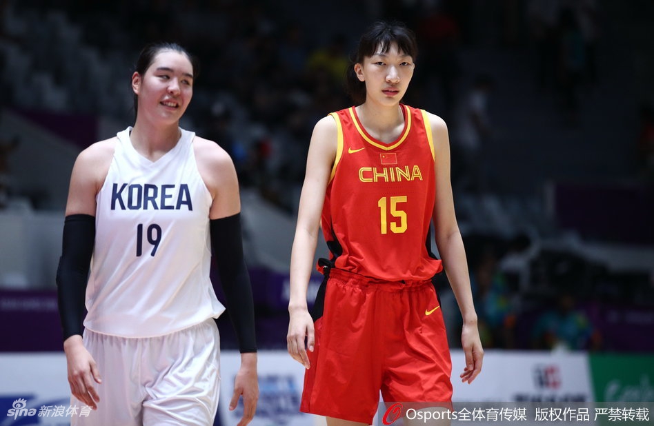 亚运女篮决赛：中国71-65胜朝韩联队摘金