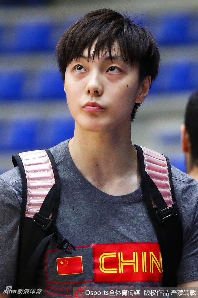 中国男篮世预赛赛前训练