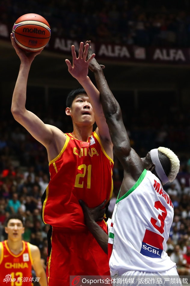 世预赛-黎巴嫩92-88中国男篮