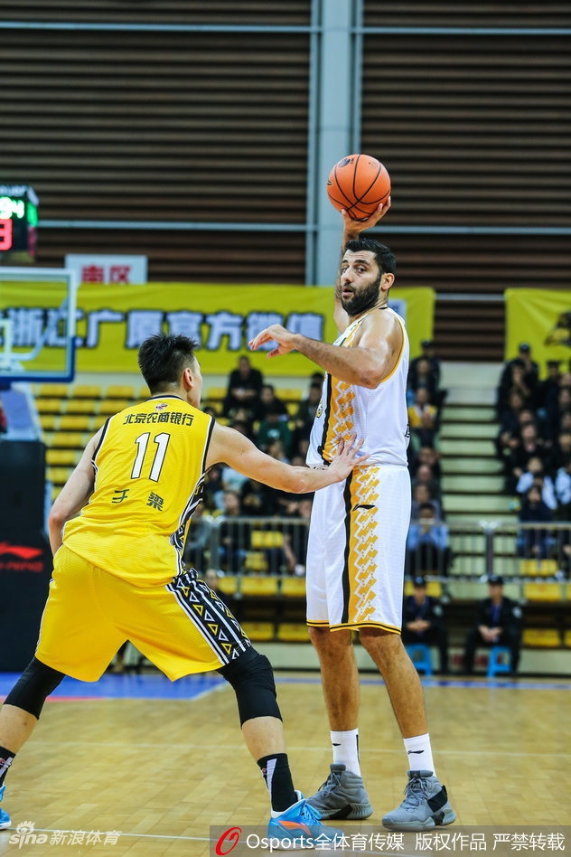 CBA第7轮:广厦132-94北控