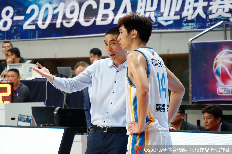 CBA第1轮:福建105-119广厦