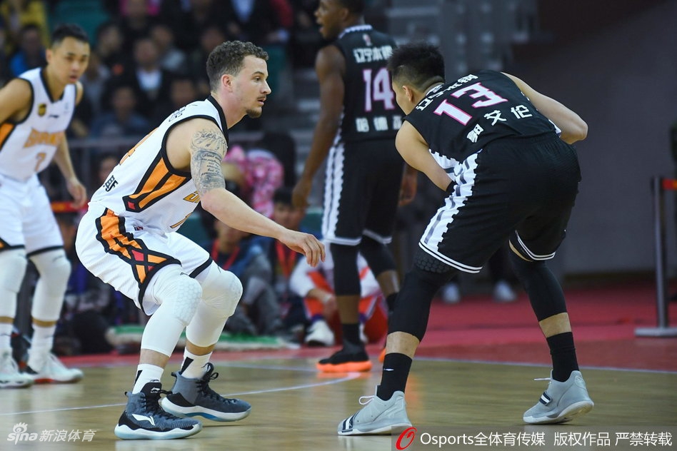 CBA第2轮:山西93-97辽宁