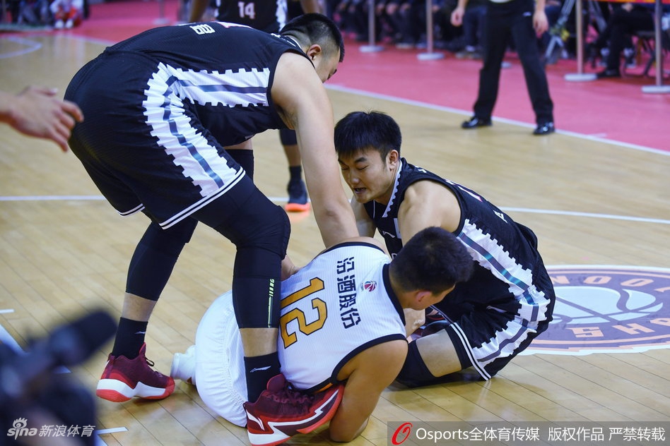 CBA第2轮:山西93-97辽宁