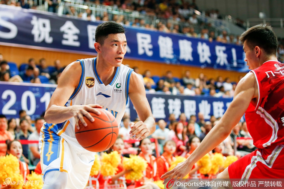 CBA第2轮:福建120-81八一