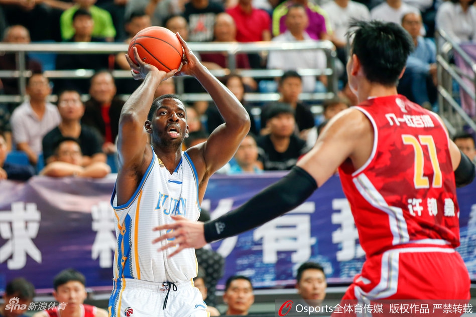 CBA第2轮:福建120-81八一