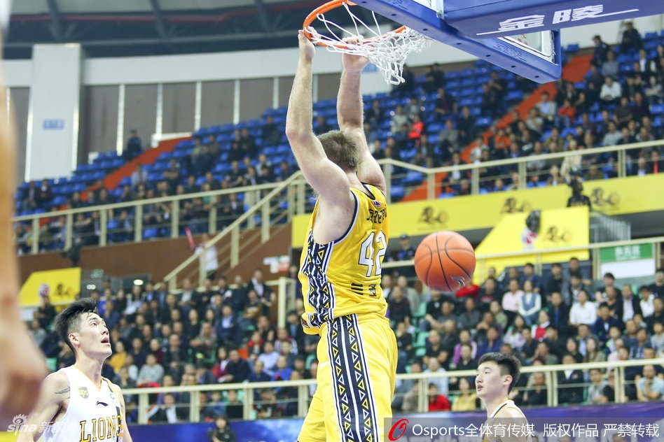 CBA第7轮:广厦132-94北控